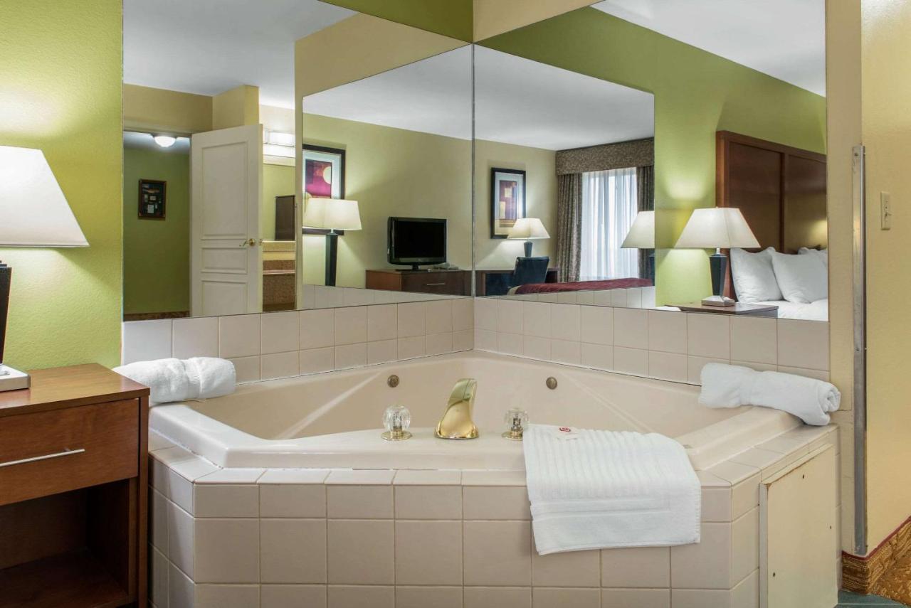 Quality Inn Jacksonville Near I-72 South Jacksonville ภายนอก รูปภาพ