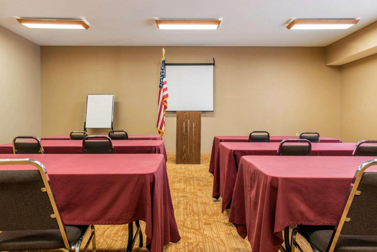 Quality Inn Jacksonville Near I-72 South Jacksonville ภายนอก รูปภาพ