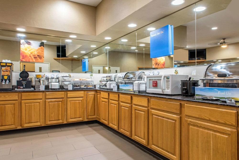 Quality Inn Jacksonville Near I-72 South Jacksonville ภายนอก รูปภาพ